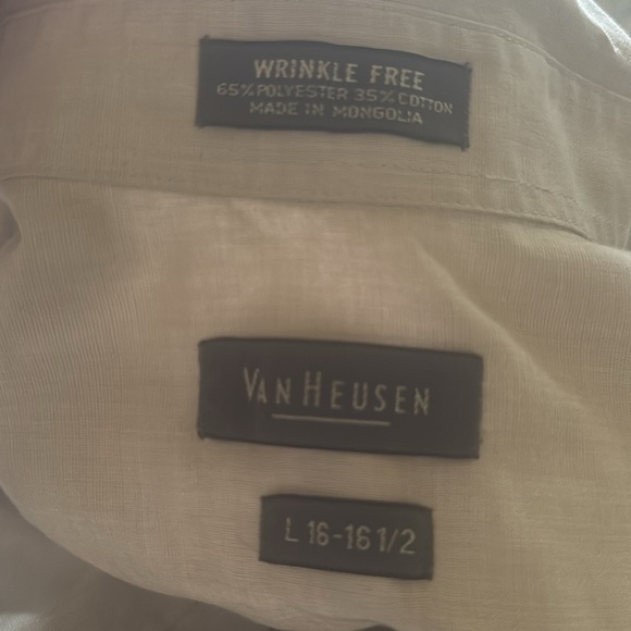 VNTG Van Heusen Wrinkle-Free Button-Up Shirt Men’s L 16-16.5 Beige Short Sleeve - Picture 4 of 4